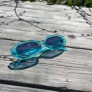 Polarized I-SEA sunglasses